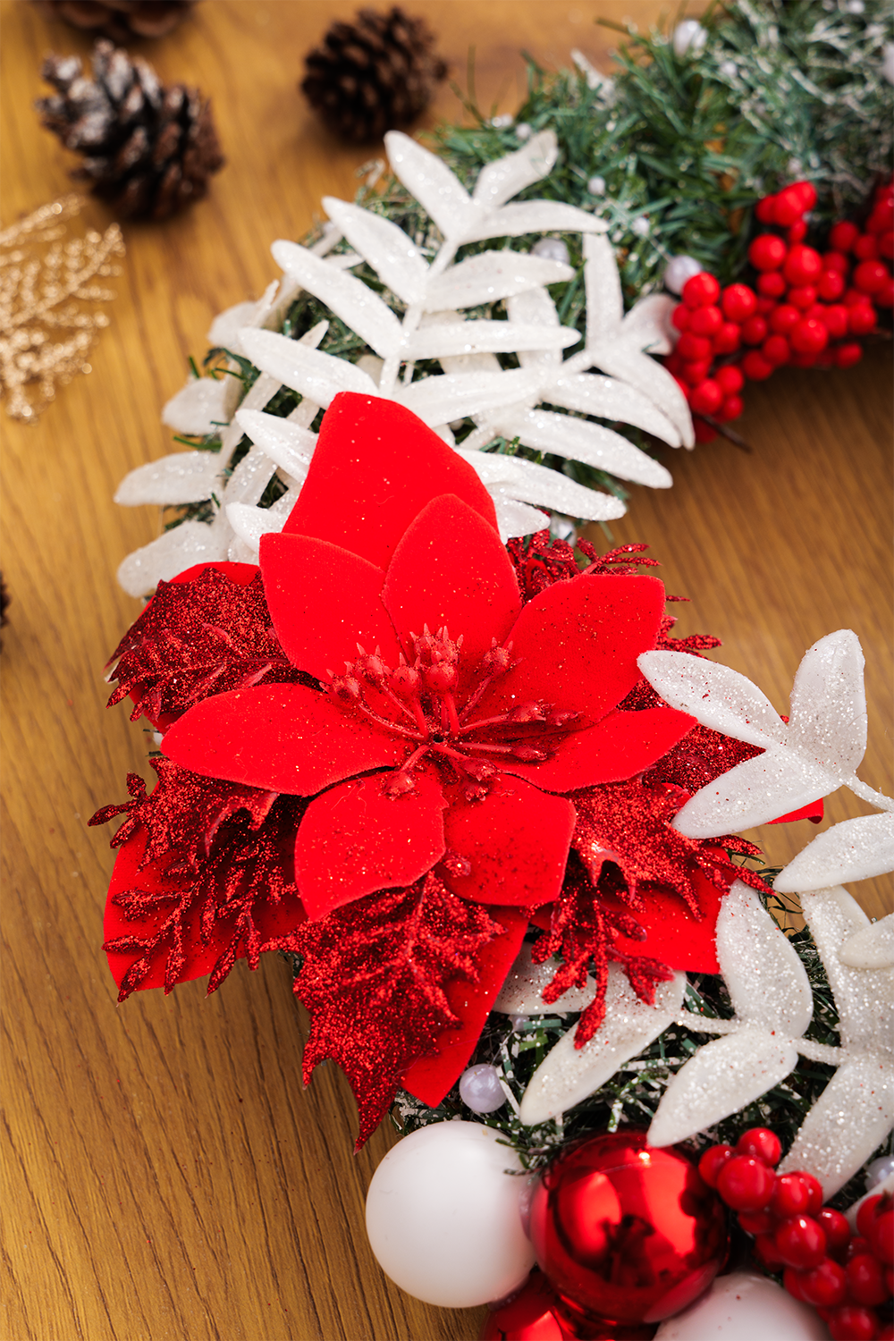 Kalėdinis vainikas "Coralie"