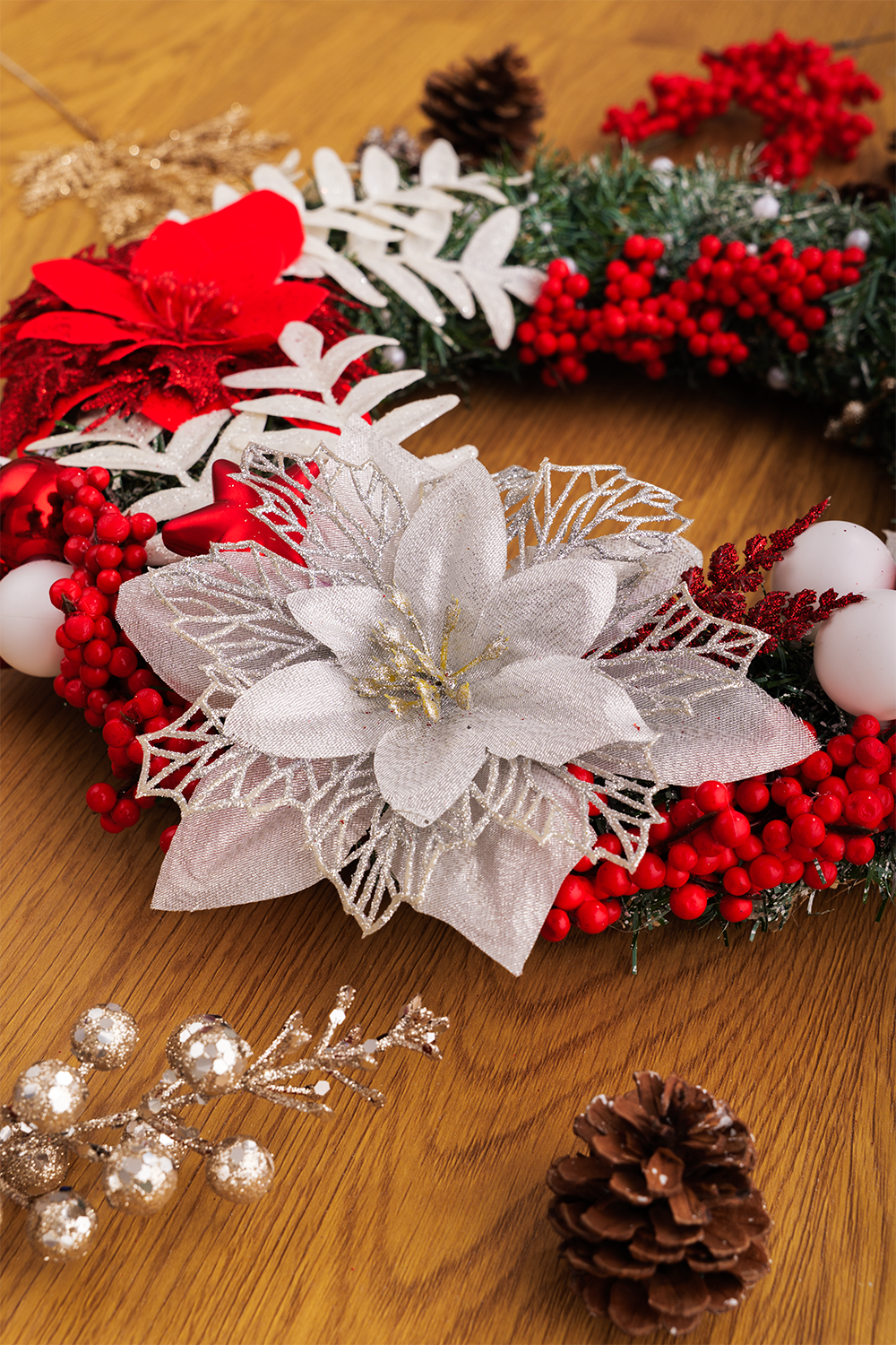 Kalėdinis vainikas "Coralie"