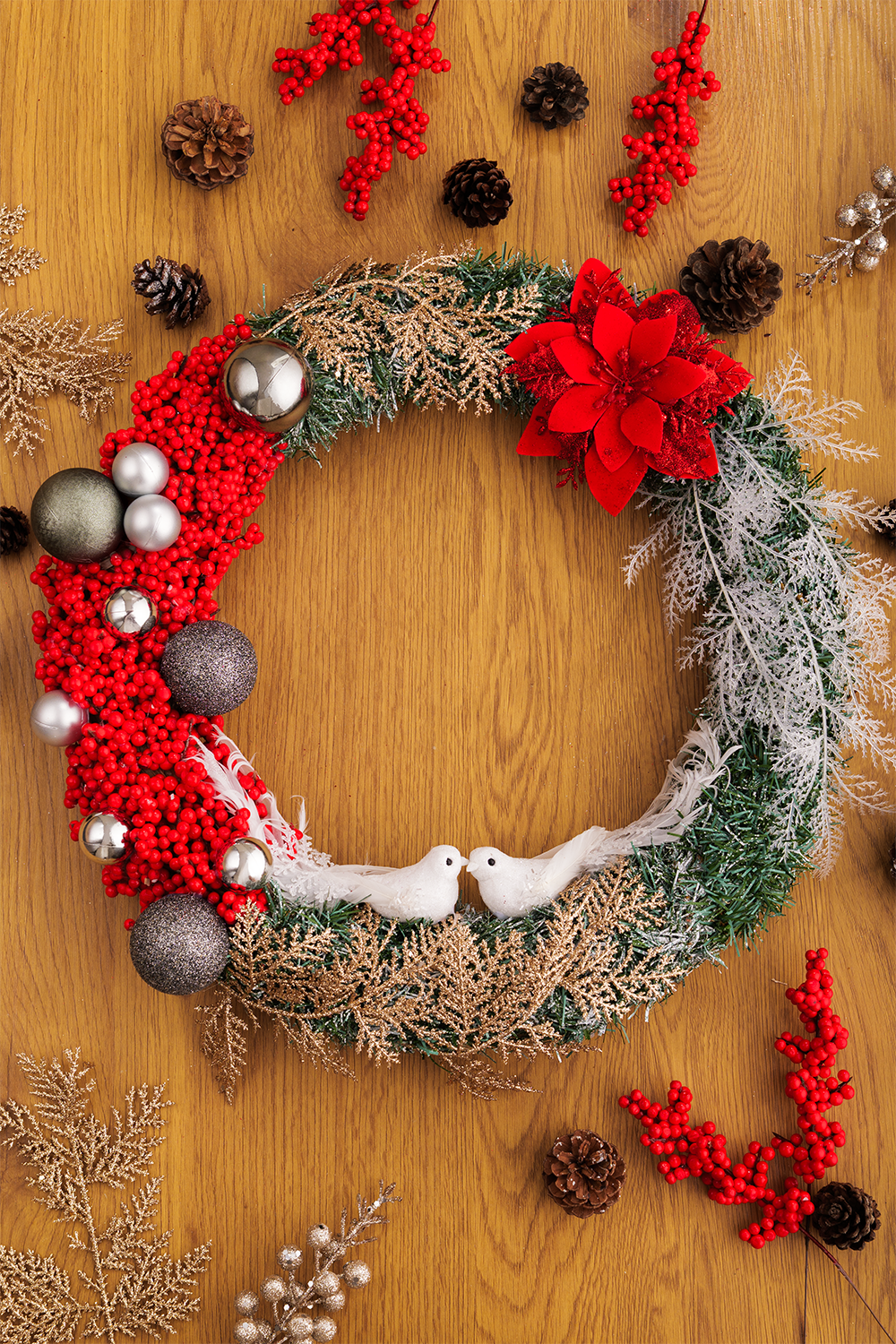 Kalėdinis vainikas "Amore"