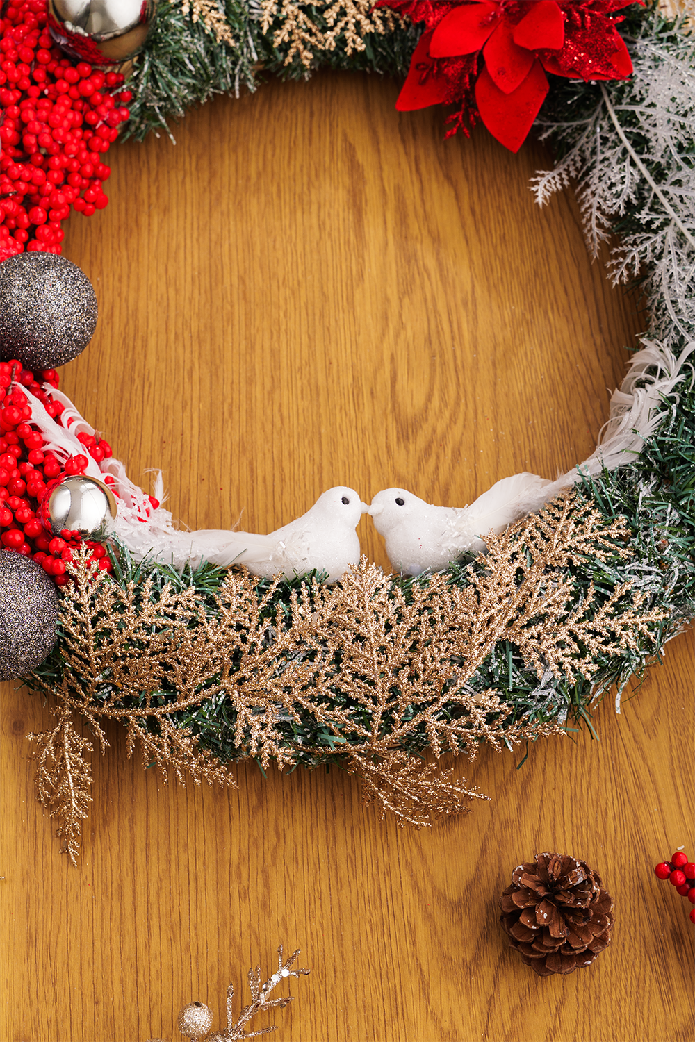 Kalėdinis vainikas "Amore"