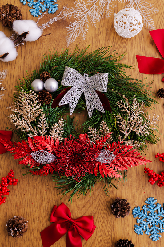 Natūralių pušų šakų vainikas “Roselle”